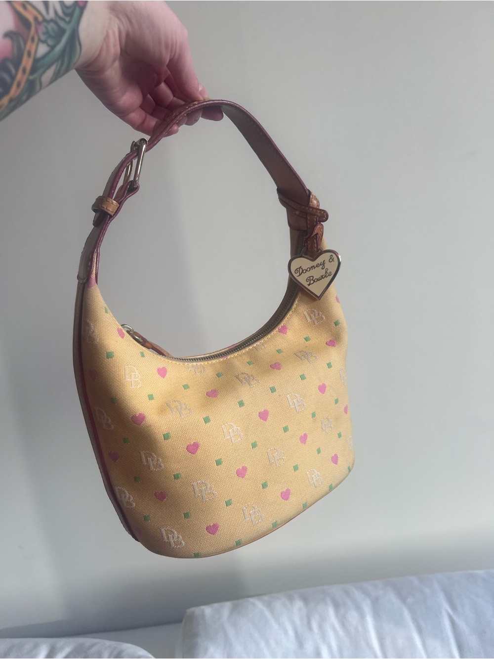 Y2K Easter Yellow Dooney & Bourke Canvas Bucket Bag with Hearts - Picture 3 of 6